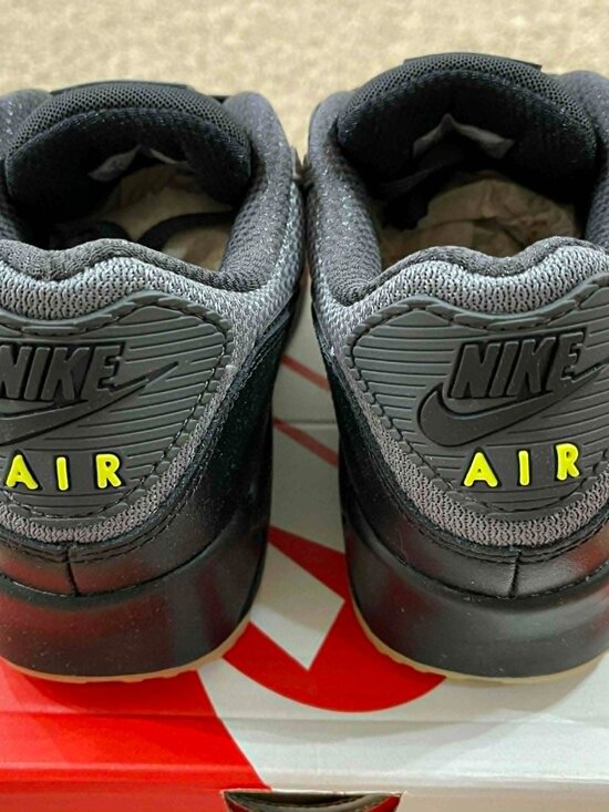 Nike Men\'s Air Max 90 Sneakers Shoes Smoke Gray Black IQ0580-084, Size 9 (New) main image 11